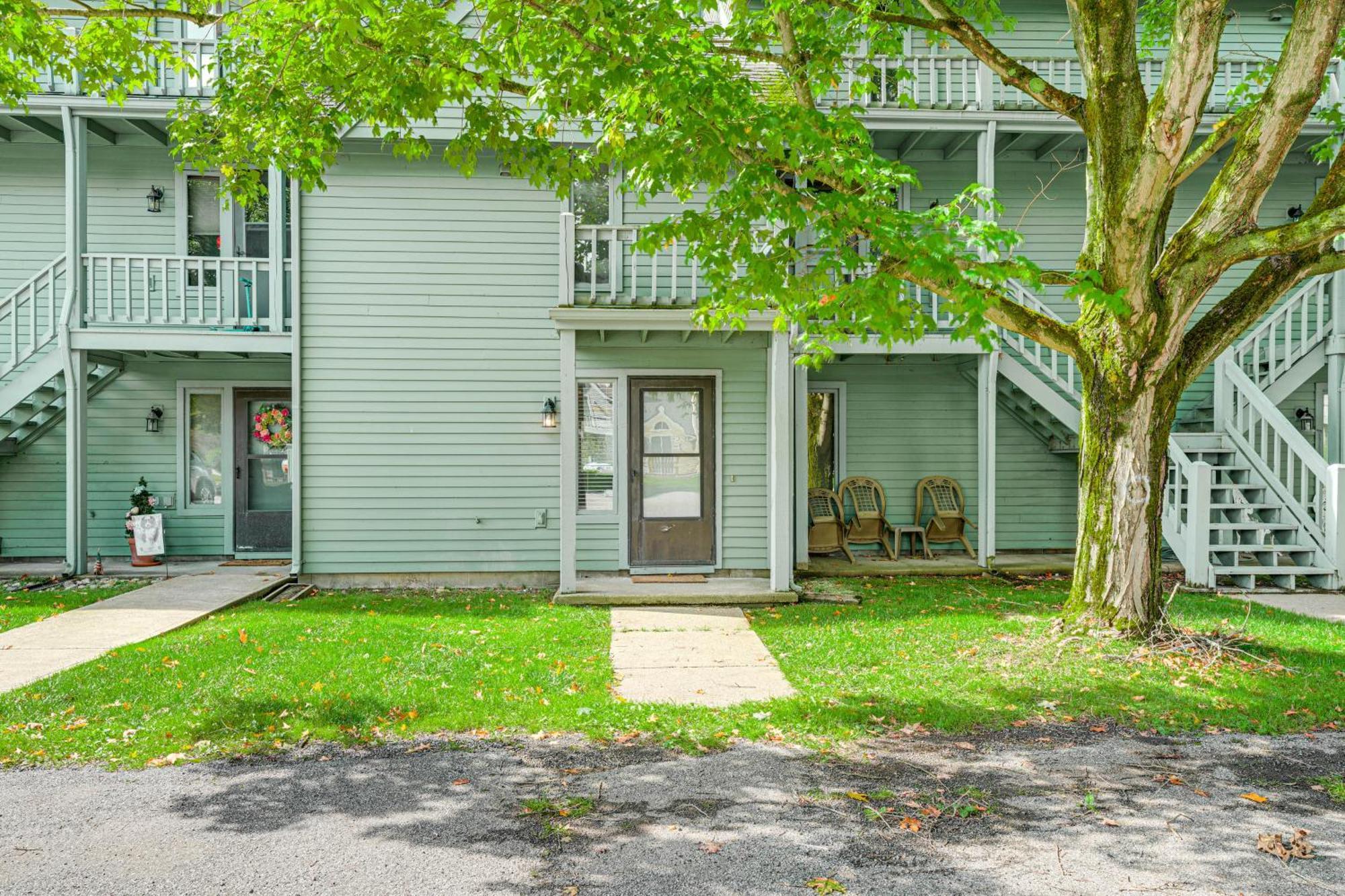 Ellicottville Townhome Near Holiday Valley Resort! ภายนอก รูปภาพ